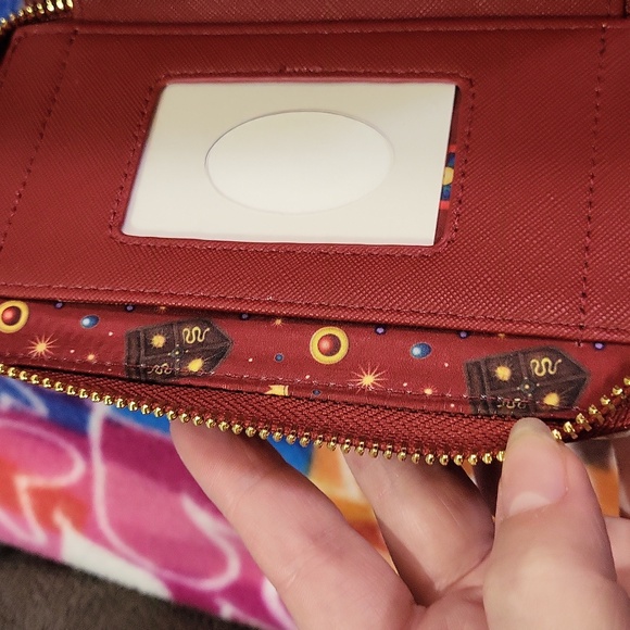 Disney Loungefly Wallet - Picture 17 of 17